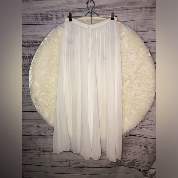 VENUS White Swim Coverup Pants NWOT M 🔥🥵 - Picture 8 of 16